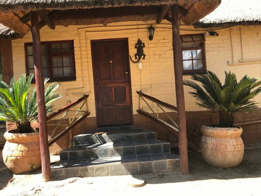 1 Bedroom Property for Sale in Bloemhof North West